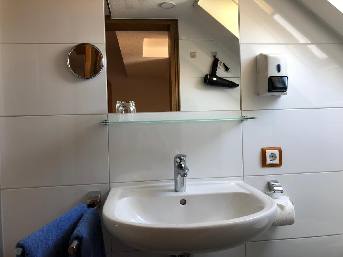 Gasthof Zum Schiff Obereisenheim Екстер'єр фото