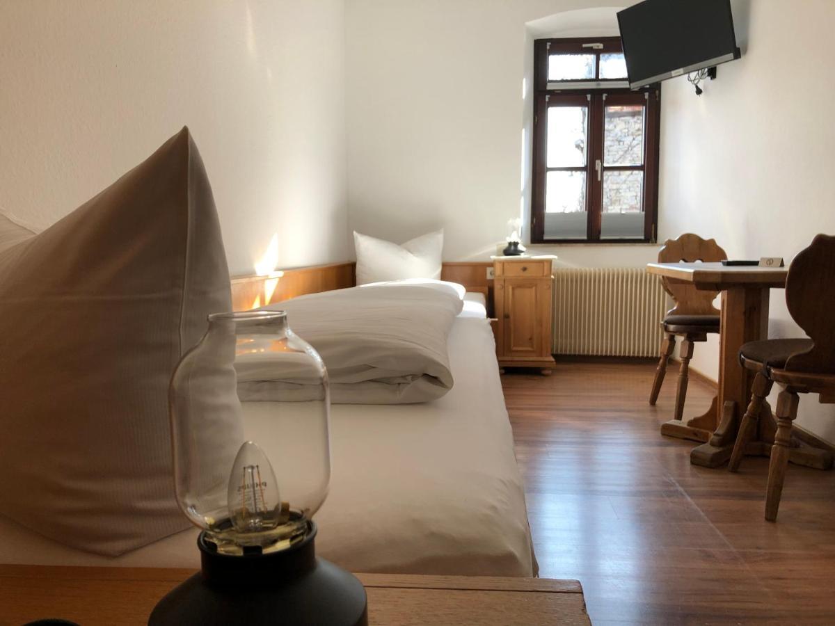 Gasthof Zum Schiff Obereisenheim Екстер'єр фото