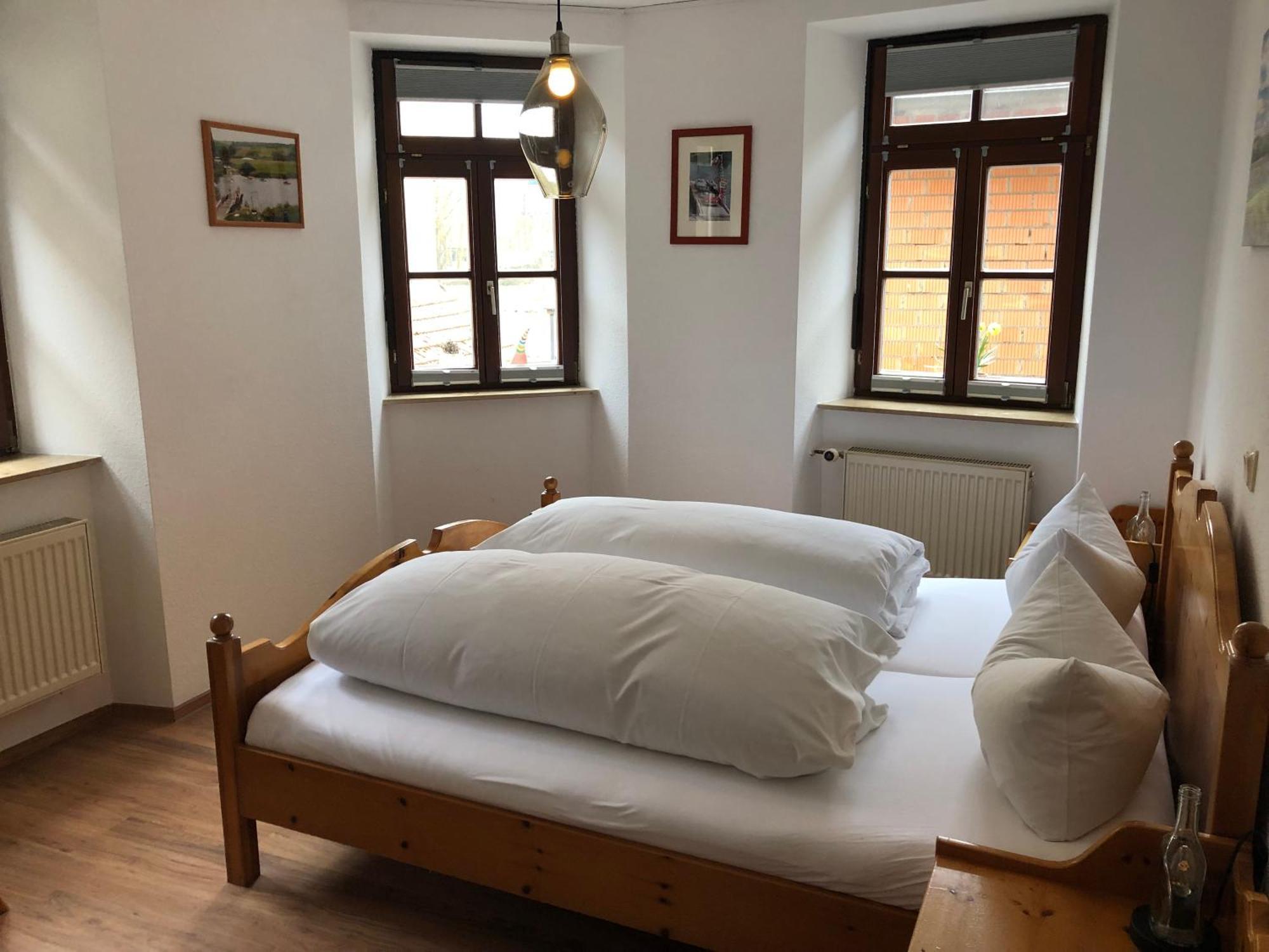 Gasthof Zum Schiff Obereisenheim Екстер'єр фото