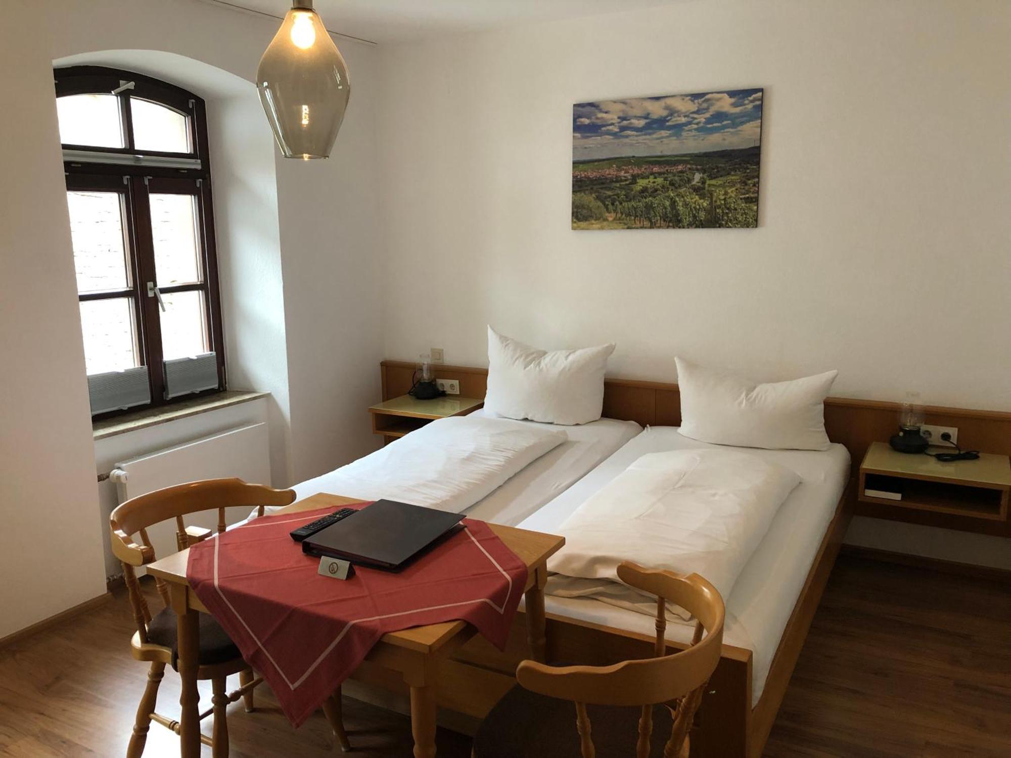 Gasthof Zum Schiff Obereisenheim Екстер'єр фото