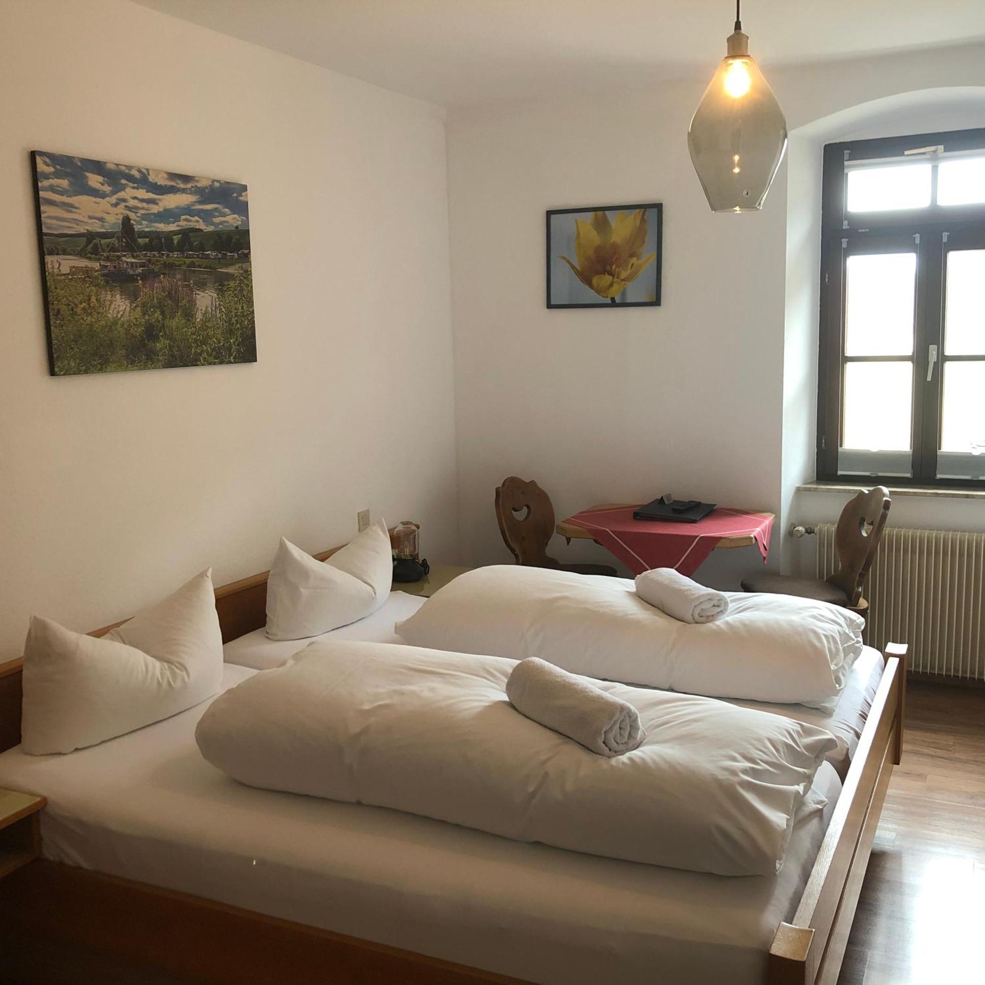 Gasthof Zum Schiff Obereisenheim Екстер'єр фото