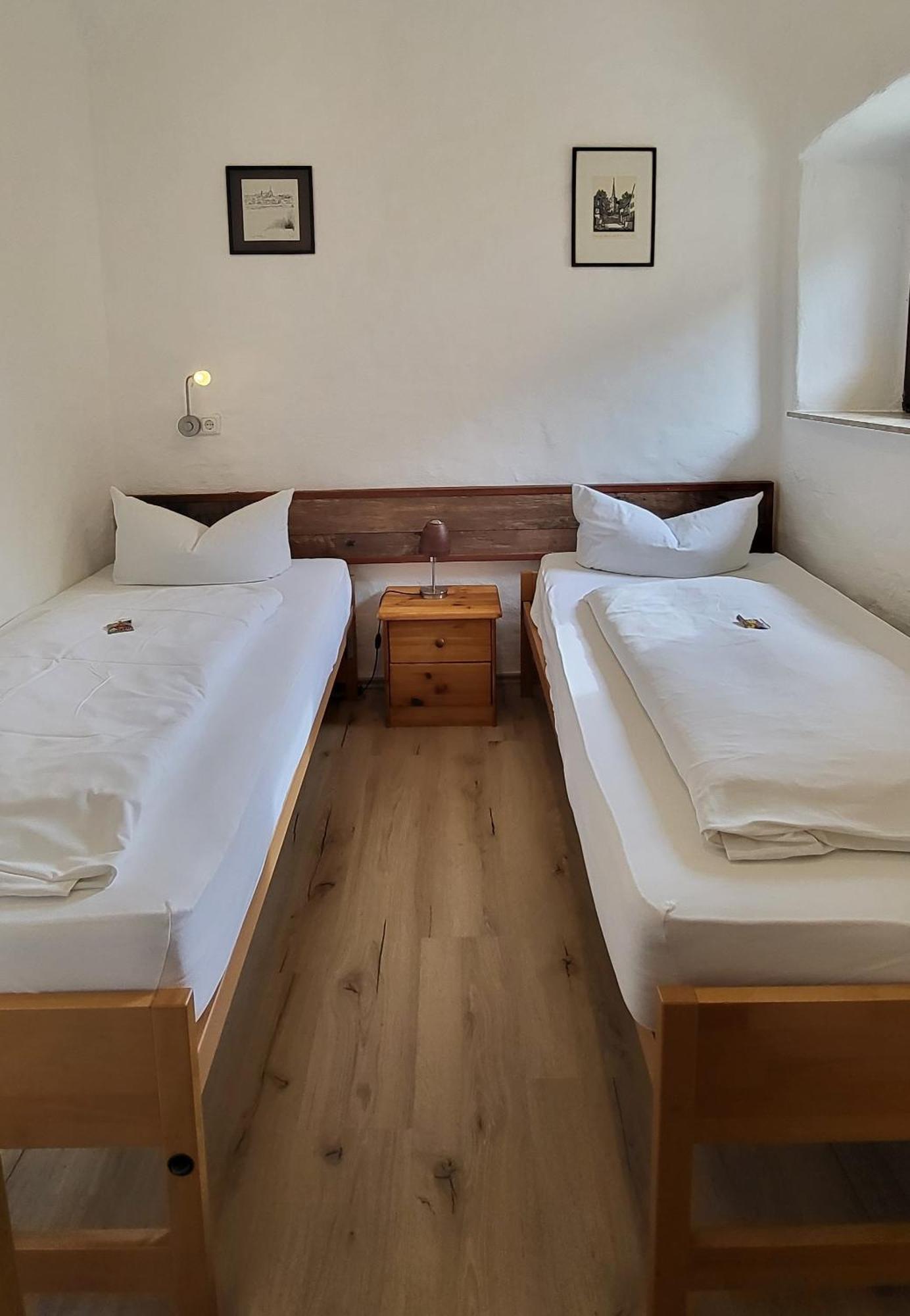 Gasthof Zum Schiff Obereisenheim Екстер'єр фото